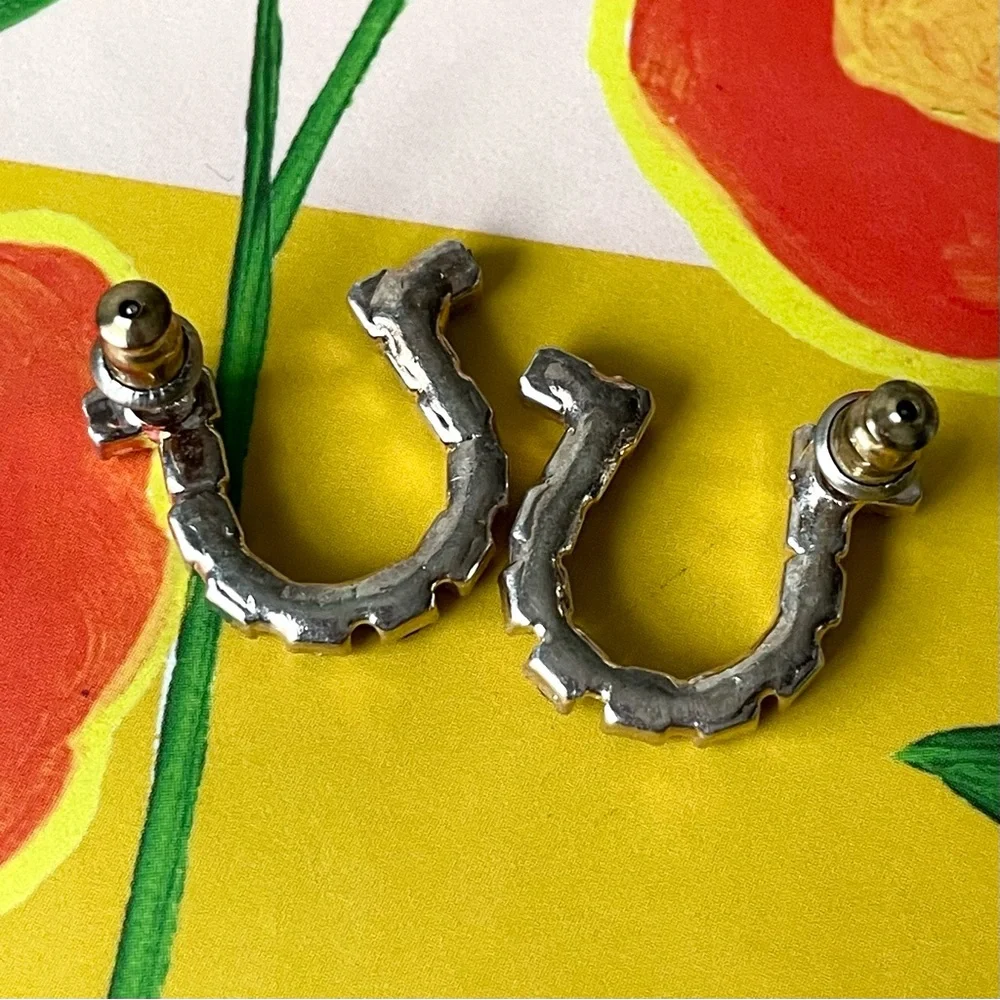 Vintage silvertone & blue rhinestone horseshoe pierced earrings kitsch good luck - Picture 6 of 7